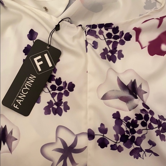 Halter top summer dress - Picture 3 of 5